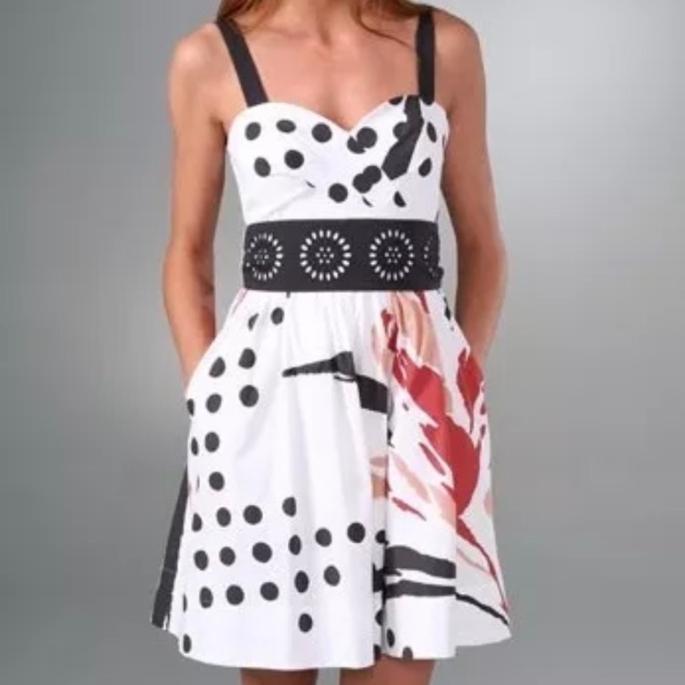 DVF carana Giant tulip dress with POCKETS
